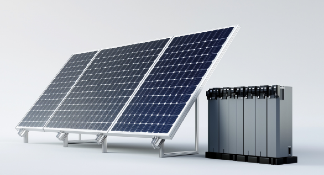 How a solar battery storage system works